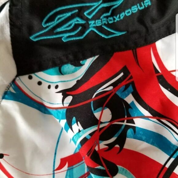 ZeroXPosur junors Boys XLarge (18-20) Swim Trunks - Picture 3 of 4